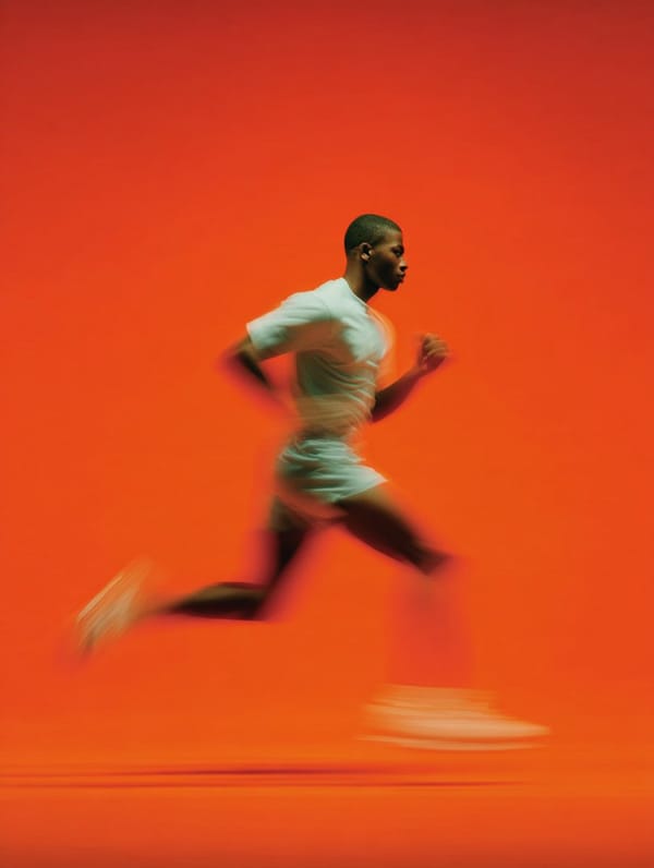 made a sick new sports photography style in midjourney https://t.co/tQ14PiBmFn prompt example