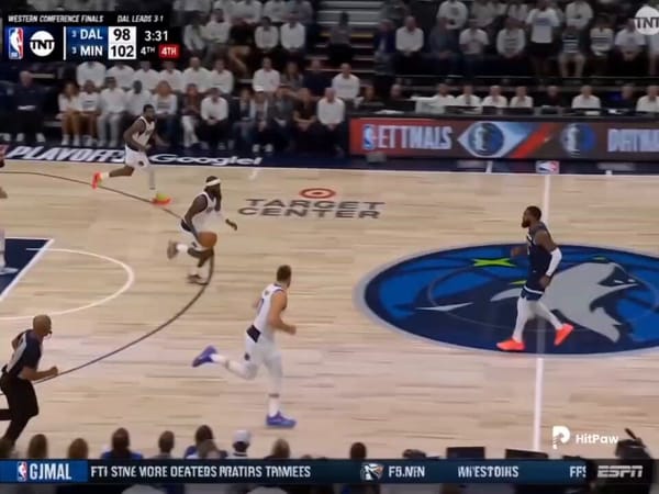reference image into a 15s hyper-realistic live basketball TV broadcast prompt preview