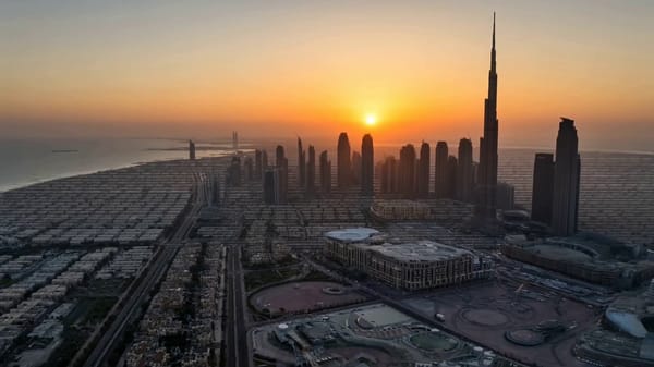 Cinematic 15-second luxury shopping and entertainment tour of Dubai Mall in Dubai, UAE at eveni…
