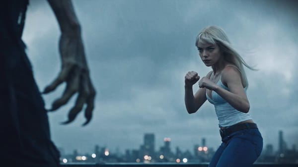 15s, 16:9 cinematic sci-fi action. [Image1] locks Alin: platinum-blonde hair, white corset top,…